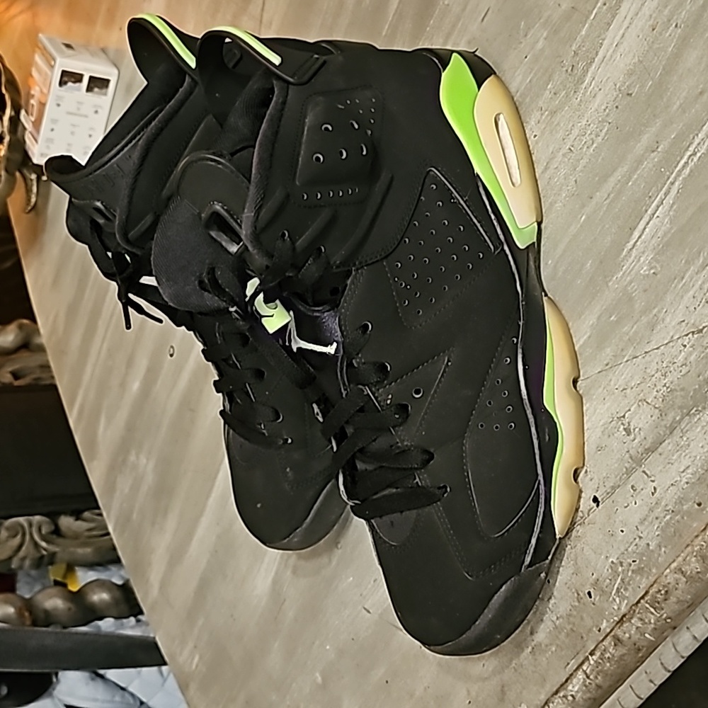 Authentic Jordan 6 Retro